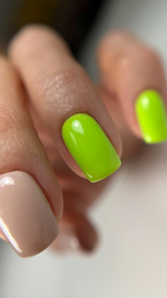 NAILS CLUB 10 Photos 1001 N Federal Hwy, Hallandale Beach, Florida