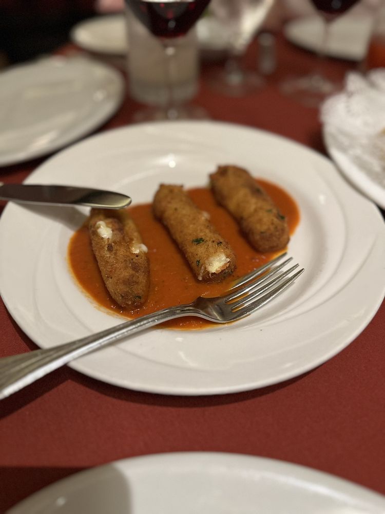 Gaetano’s - Photo 3