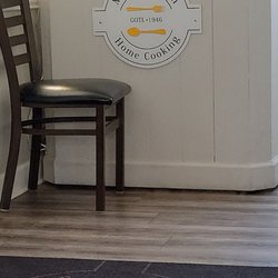 Mary's Kitchen - Entrance