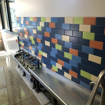 KidsQuest Children's Museum - Water area - Children's Museums Near Me - Bellevue, Washington