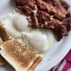 Middleburgh Diner - Two Eggs, with Corned Beef Hash