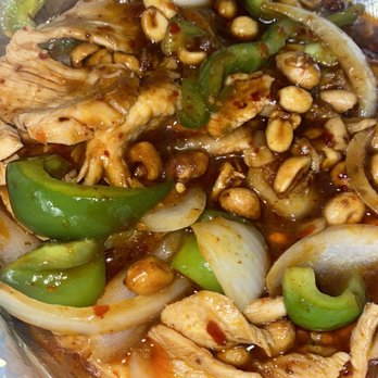 Lucki Thai - Kung Pao Chicken - Thai Near Me - Las Vegas, Nevada