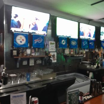 Turtle Tavern - Bar - Bars Near Me - Delray Beach, Florida
