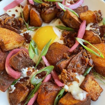 MudPenny - Potatoes Bravos - New American Near Me - Ada, Michigan