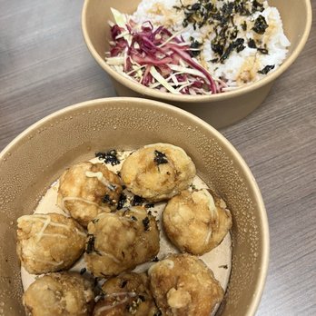 Fluffy Fluffy - Tokyo Teriyaki Chicken Bowl - Desserts Near Me - New York, New York