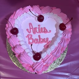 Vanilla strawberry cake Vanilla strawberry cake