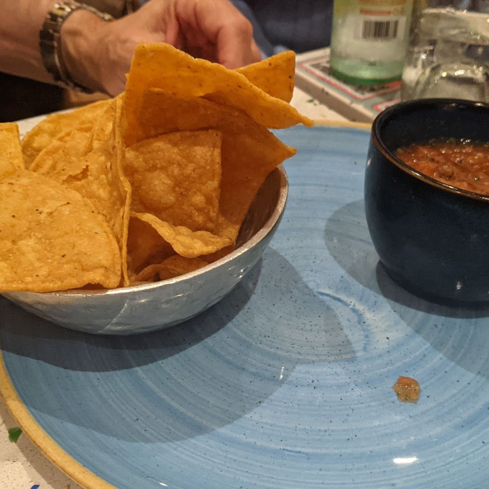 Urbe - Chips and salsa - Mexican Near Me - Houston, Texas