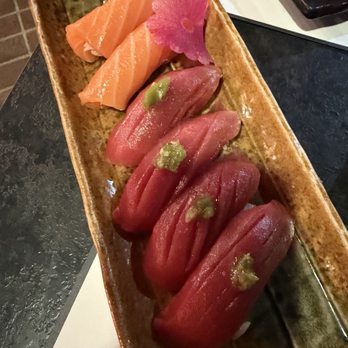 Cavi Sushi - Part of our order of pieces each of salmon and tuna. - Sushi Bars Near Me - Glendale, California