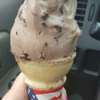 Zesty's Frozen Custard - There's "never enough chocolate" - Cafes Near Me - De Pere, Wisconsin Zesty's Frozen Custard - There's "never enough chocolate" - Cafes Near Me - De Pere, Wisconsin