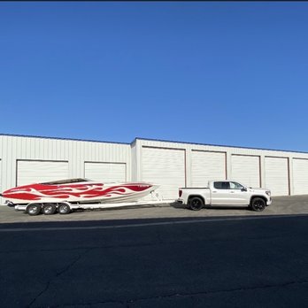 Dutton Motor Company - 28 Foot Nordic Heat easily towed hundreds of miles at an average of 14mpg! - Car Dealers Near Me - Riverside, California