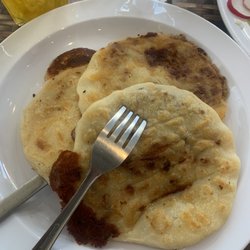 Mama Boni’s Cuisine - Pupusas