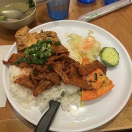 com tam thit nuong tau hu ky