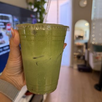 KRISP Fresh Living - Do you call this strawberry matcha? - Coffee & Tea Near Me - Irvine, California KRISP Fresh Living - Do you call this strawberry matcha? - Coffee & Tea Near Me - Irvine, California