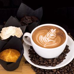 Cafe & A'more
