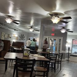 June's Restaurant