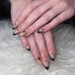 Q Nails & Spa