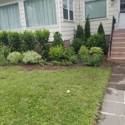Gonzalez Brothers Contracting - Flowerbed designing