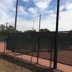 Eltham Tennis Club - Carpark of tennis club. Plenty parking alongside of courts