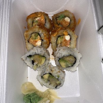 Sushi Ross - Shrimp tempura Roll Michigan Bulldog Roll - Sushi Bars Near Me - Shelby Township, Michigan