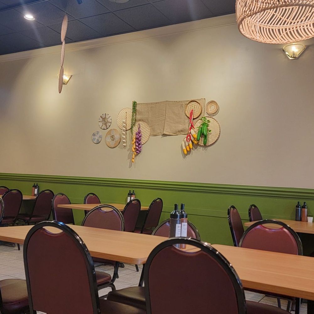 Gao - Inside dining - Vietnamese Near Me - Fairfax, Virginia Gao - Inside dining - Vietnamese Near Me - Fairfax, Virginia