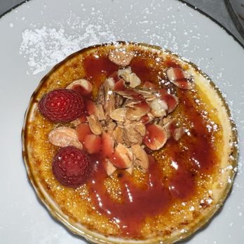 Gatsby's Landing Times Square - Crème brûlée - New American Near Me - New York, New York