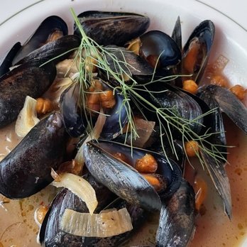 D'Vino - Mussels - Italian Near Me - Madison, Wisconsin D'Vino - Mussels - Italian Near Me - Madison, Wisconsin
