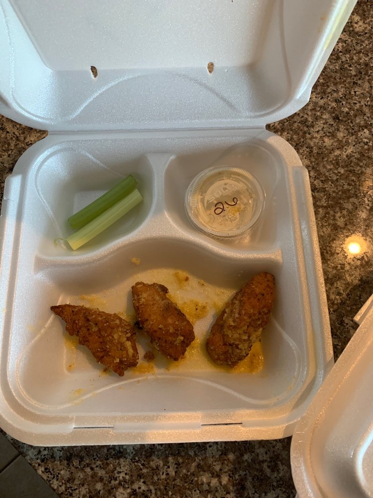 WING KING CHICKEN SAFARI 23 Photos & 30 Reviews 4212 N Access Rd