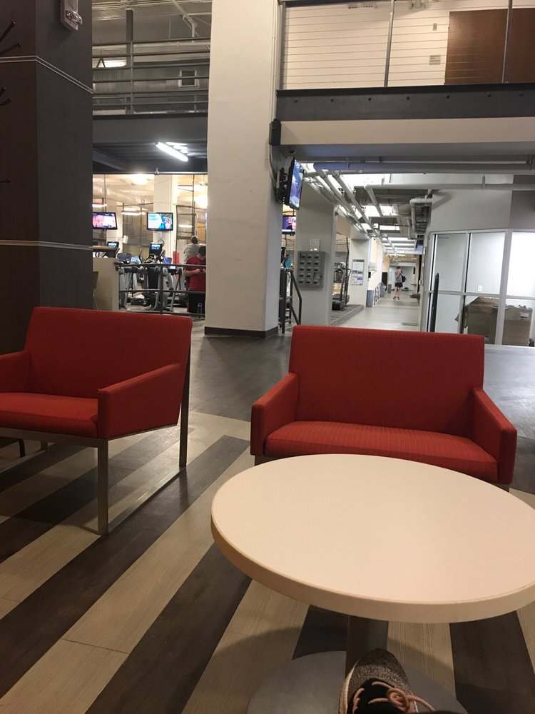CHILDRESS KLEIN YMCA - 14 Photos & 42 Reviews - 301 S College St ...