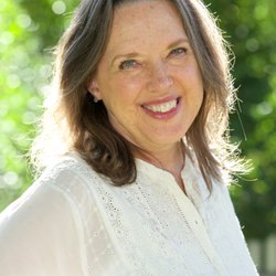 Deborah Harris Skelton, LAc - Twin Cranes Natural Healing Center - General Acupuncture with Special Focus on Women's Health Issues.  May we all be surrounded by Love and Light!