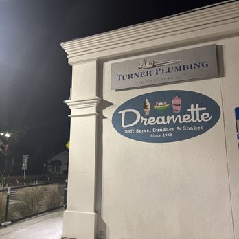 San Marco Dreamette - Outside - Ice Cream & Frozen Yogurt Near Me - Jacksonville, Florida San Marco Dreamette - Outside - Ice Cream & Frozen Yogurt Near Me - Jacksonville, Florida