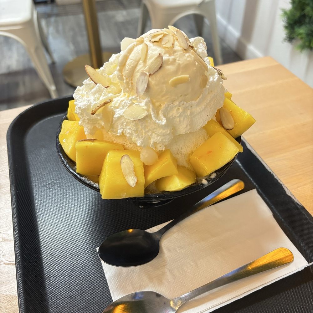 Bru Tea Cafe - Mango Coconut Bingsoo - Bubble Tea Near Me - Elk Grove, California Bru Tea Cafe - Mango Coconut Bingsoo - Bubble Tea Near Me - Elk Grove, California
