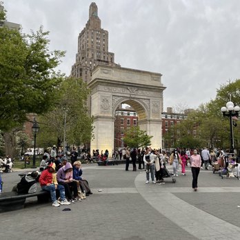 Washington Square Park - Parks Near Me - New York, New York Washington Square Park - Parks Near Me - New York, New York