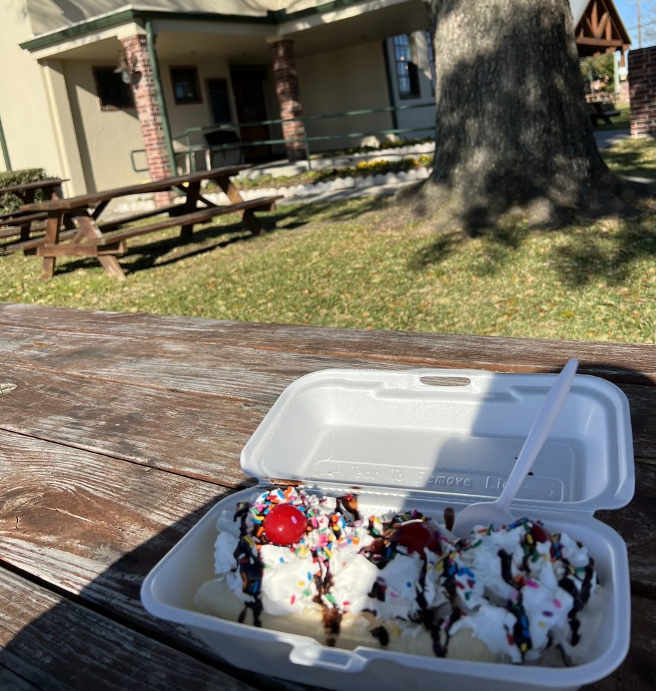 REFRESQUERIA PUERTO ESCONDIDO Updated October 2024 30 Photos & 24 Reviews 3538 Broadway St