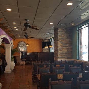 La Pachanga Mexican Restaurant - Great decor with plaster, stone, tile, arches, etc. - Mexican Near Me - Festus, Missouri La Pachanga Mexican Restaurant - Great decor with plaster, stone, tile, arches, etc. - Mexican Near Me - Festus, Missouri