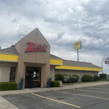 Zip's Drive-In Restaurant - Exterior entrance - Fast Food Near Me - Post Falls, Idaho Zip's Drive-In Restaurant - Exterior entrance - Fast Food Near Me - Post Falls, Idaho
