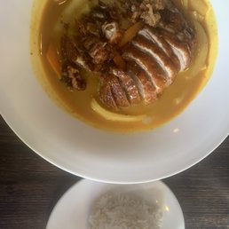 Yellow curry with duck