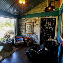 Just Teazin' Beauty Shop - Quite a view!