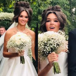 River's Bend Florist - Brides bouquet