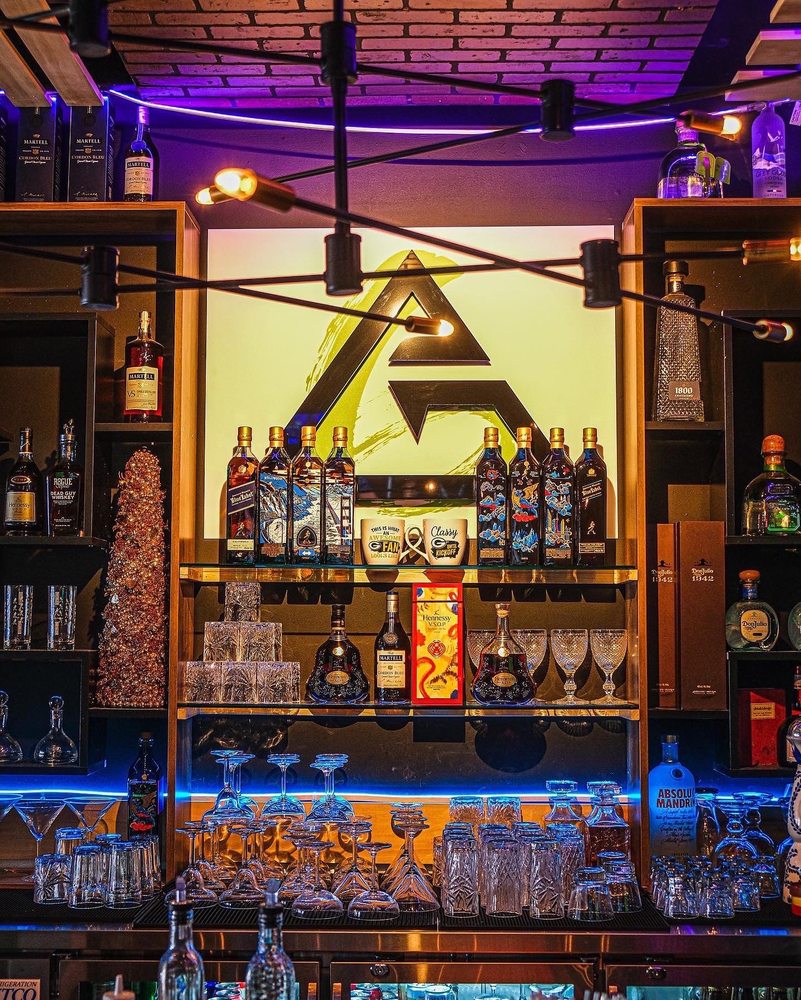 G6 LOUNGE & RESTAURANT 87 Photos & 25 Reviews 3860 Monterey Rd, San