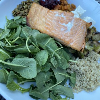 MaGerk's Pub & Grill - Fall power salad with salmon - American Near Me - Fort Washington, Pennsylvania MaGerk's Pub & Grill - Fall power salad with salmon - American Near Me - Fort Washington, Pennsylvania