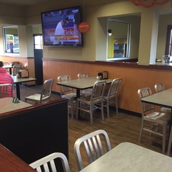 Round Table Pizza - Pizza Near Me - Castroville, California
