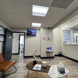 uSmile Dental Group - Brand new dentist office