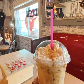 Julian Pit Stop - ICE CARAMEL MACCHIATO - Coffee & Tea Near Me - Julian, California