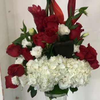 Couture Gardens - Artfully Designed - Order on Website! - Florists Near Me - Newark, New Jersey