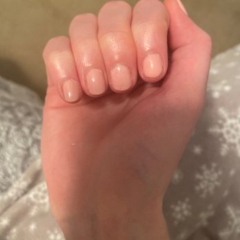 Ultra Nail Bar - Application was sloppily applied, and left polish on and/or near the cuticle, outside of the nail bed. - Nail Salons Near Me - Charlotte, North Carolina