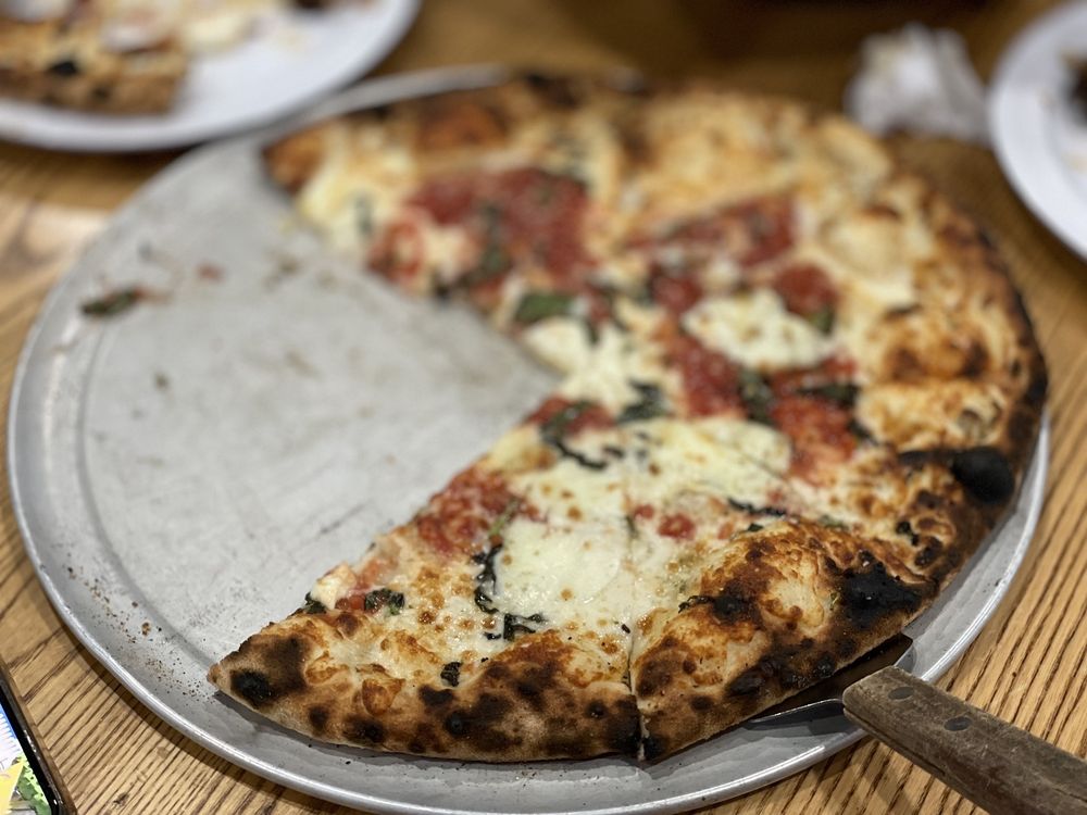 V Pizza