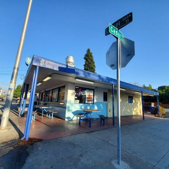 Fosters Freeze - Outside - Burgers Near Me - Santa Cruz, California Fosters Freeze - Outside - Burgers Near Me - Santa Cruz, California