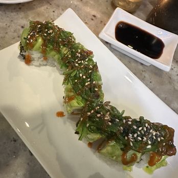 Izakaya Fishtown - Veggie Dragon Roll - Sushi Bars Near Me - Philadelphia, Pennsylvania Izakaya Fishtown - Veggie Dragon Roll - Sushi Bars Near Me - Philadelphia, Pennsylvania