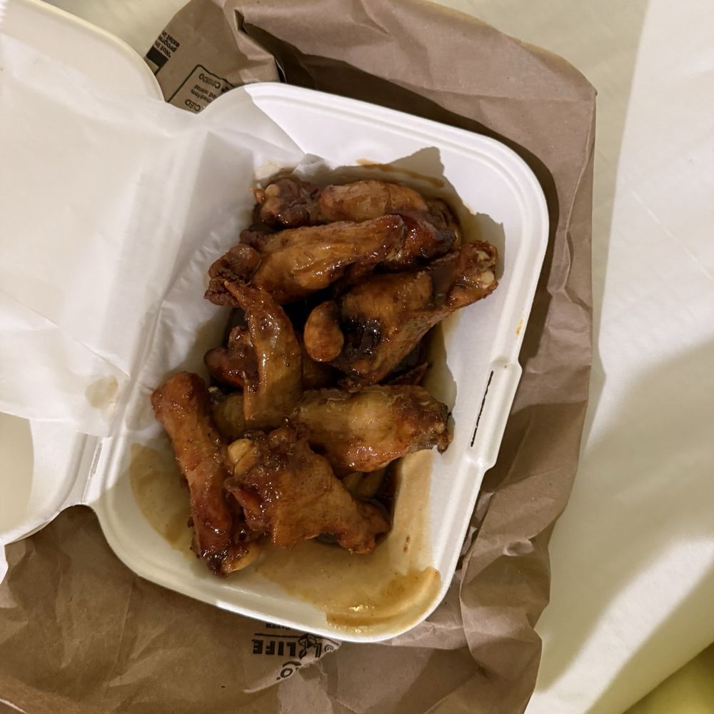 small honey garlic chicken wings 7 pcs small honey garlic chicken wings 7 pcs
