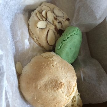 Arthur's Pastry Shop - Mixed Italian cookies - Bakeries Near Me - Medford, Massachusetts Arthur's Pastry Shop - Mixed Italian cookies - Bakeries Near Me - Medford, Massachusetts